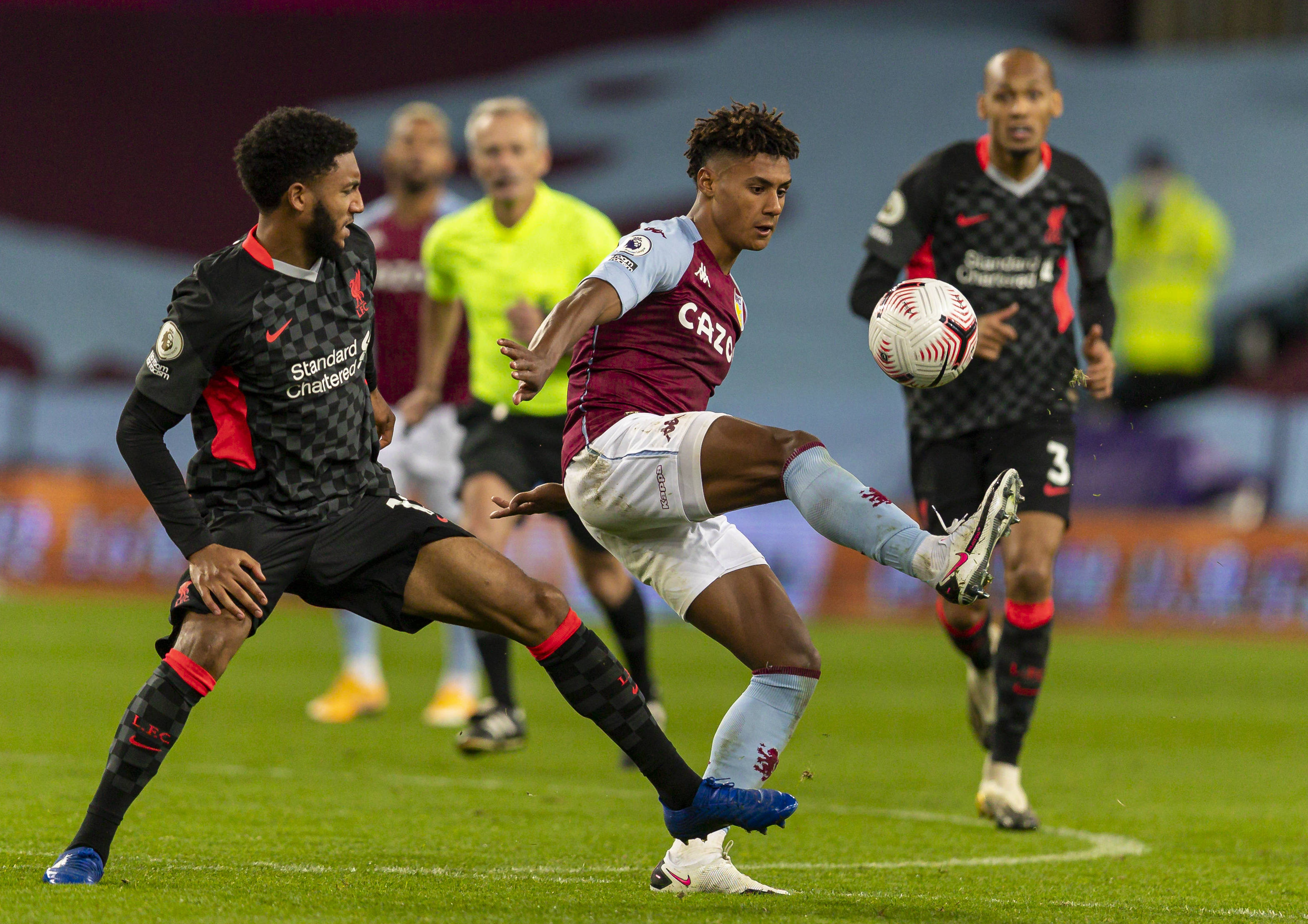 严峻形势中 严峻形势中